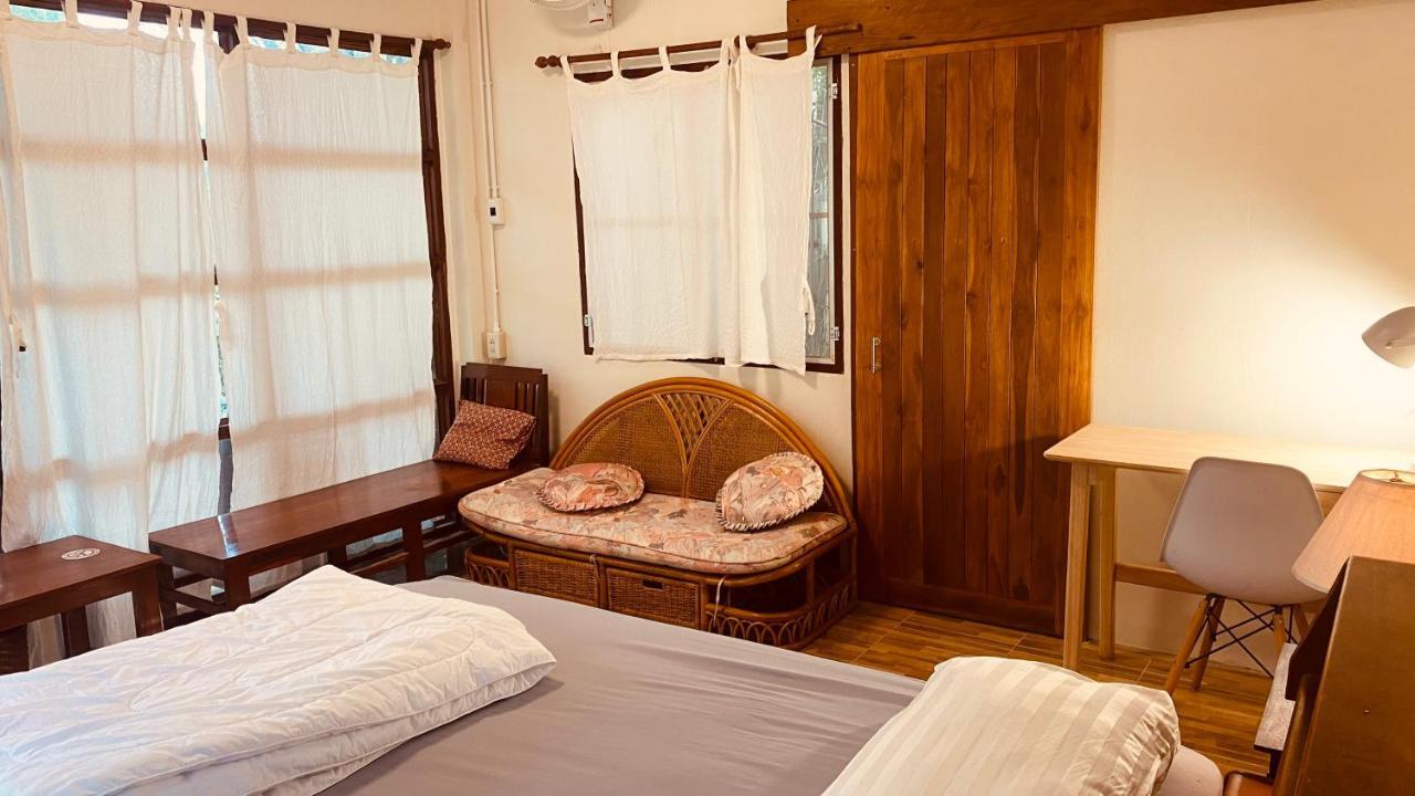 Brown House Chiangdao Hostel Chiang Dao Exterior photo