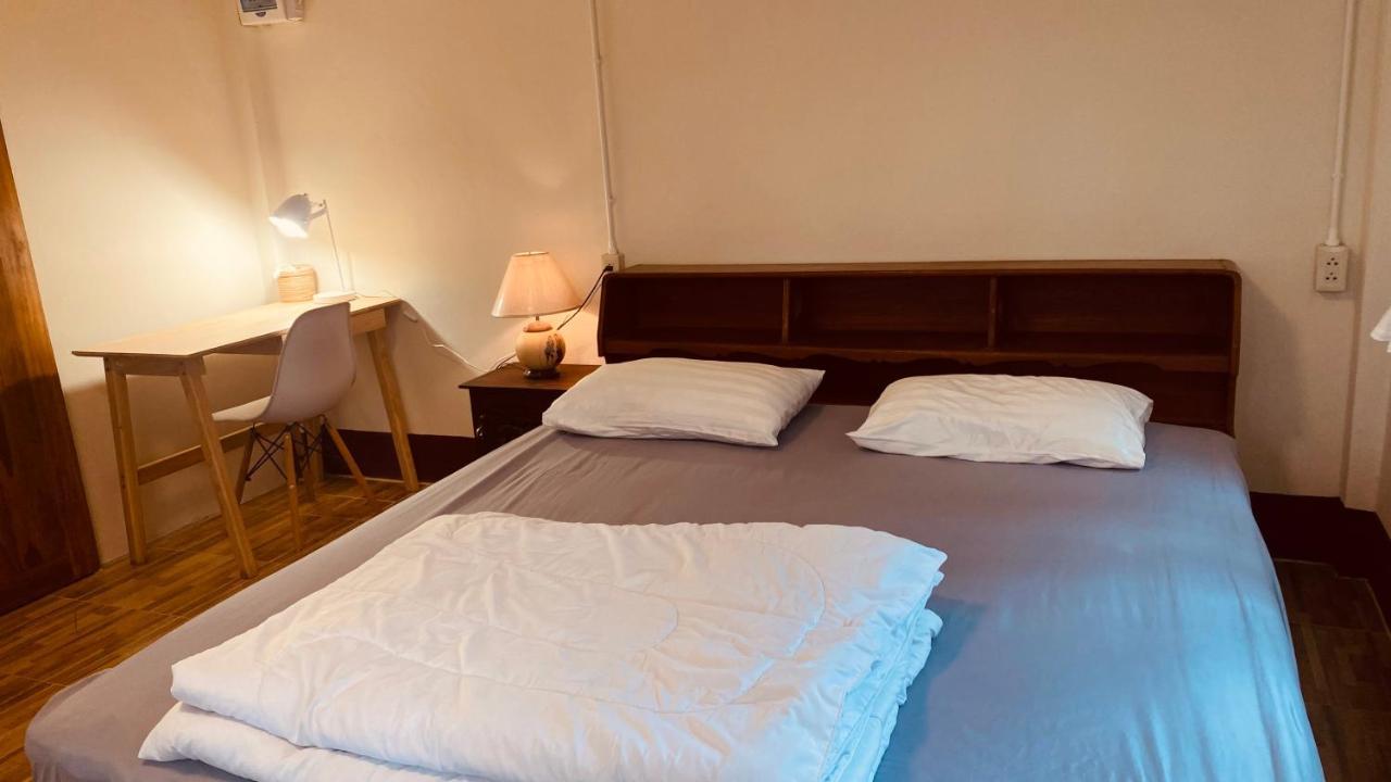 Brown House Chiangdao Hostel Chiang Dao Exterior photo